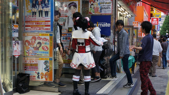 日本为什么流行女仆咖啡店,东京女仆咖啡店