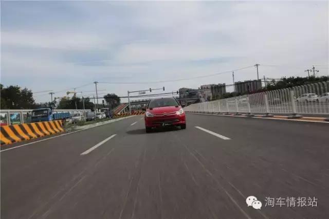 标致206和雪铁龙c2的改装件通用吗,雪铁龙c2和标致206是同一发动机吗