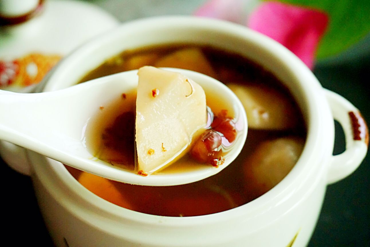 预防冻手冻脚，没有妙招，却需要常喝红豆芋头桂花粥，日久见效果