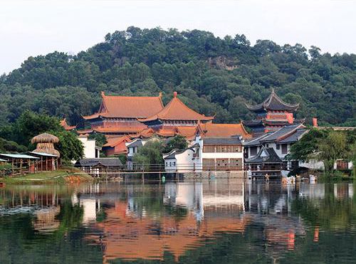 中国四大古镇是哪四个,中国四大古镇青岩古镇介绍