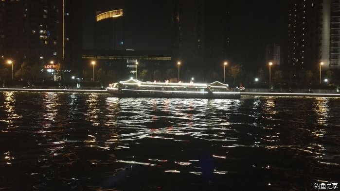 大连钓黑鱼用什么饵料最好,天津海河怎么钓大黑鱼