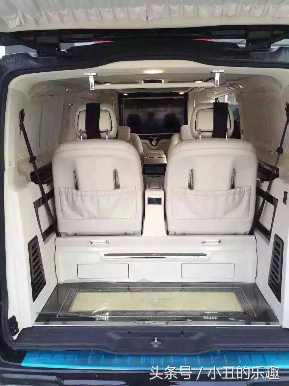 奔驰唯雅诺3.0原装进口,奔驰唯雅诺2.5发动机怎么样