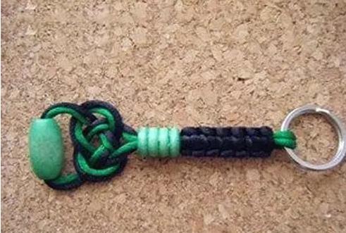 钥匙扣diy制作教程双串,麦穗结钥匙扣的编织步骤
