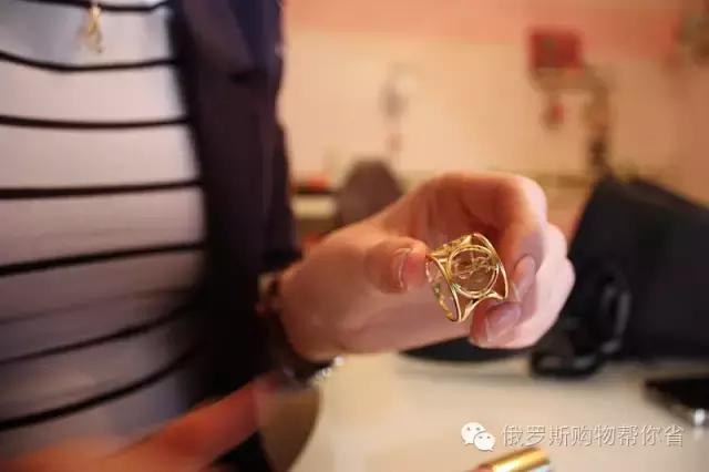 怎么把ysl圆管口红剩下的弄出来,ysl口红耳环