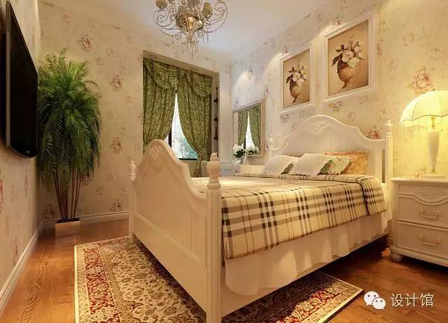 墙纸贴在墙上用什么装饰,墙纸哪种贴墙上最好看