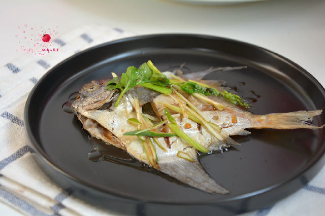 微波炉做平鱼黄鱼,如何用微波炉做平鱼