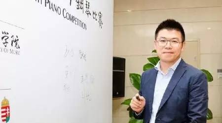 邂逅79年历史美妆集团他选日本原料呵护女性脸蛋专属顾问解忧护肤小烦恼