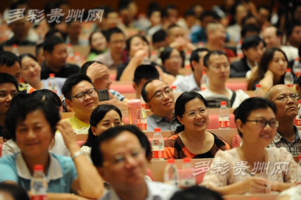 swift鍔卞織婕旇瑙嗛,swift鍔卞織婕旇