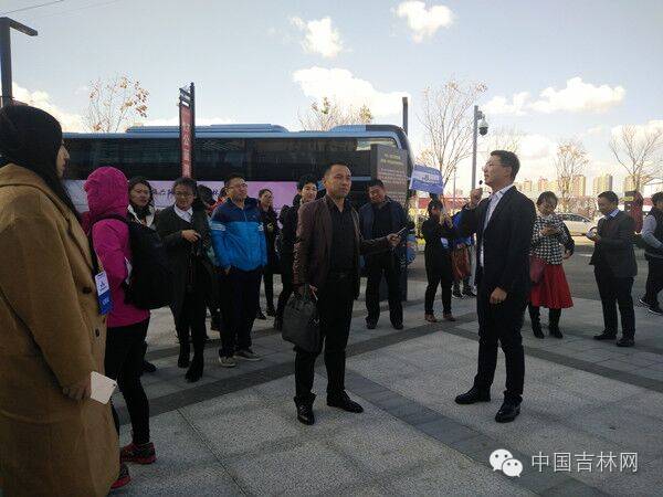 鍏ㄥ浗濯掍綋鑱氱劍鏄ュ煄,鍏ㄥ浗鐧惧濯掍綋濂斿悜姝︽眽