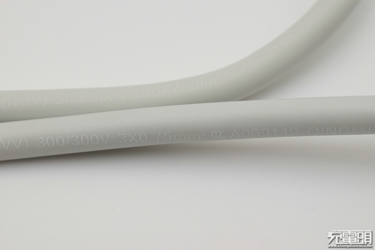 插线板评测对比,青米智能插线板测评