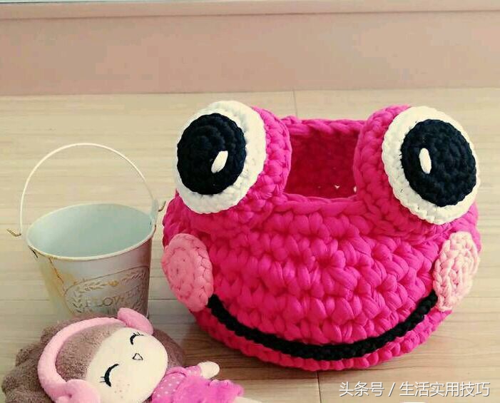 108种收纳筐藤条收口的编织方法,钩针编织菱角花形圆形收纳筐下集