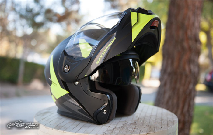 百变神盔，就差能上天了！