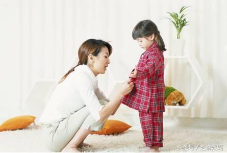 白露宝宝应该怎么穿衣,秋天新生婴儿怎样穿衣