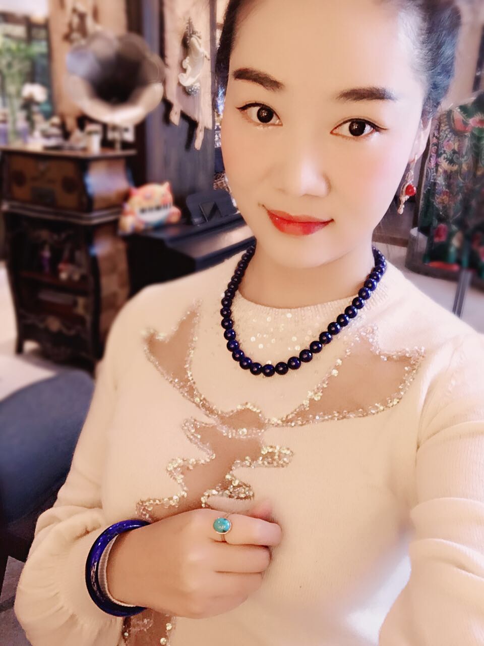 青金石珠宝值得买吗,青金石的珠宝怎么样