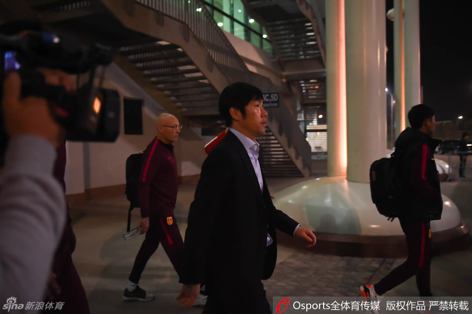 高洪波带领国足进入40强,高洪波第二次执教国家队