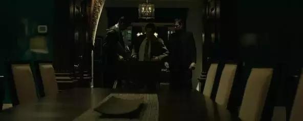 战术美学|《疾速追杀》的“枪械世界”