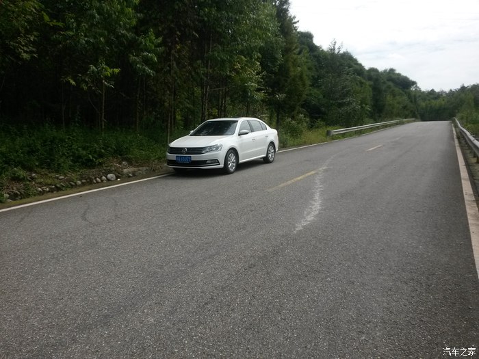 2022款朗逸1.5自动舒适版提车作业,2015款朗逸1.6l手动舒适版