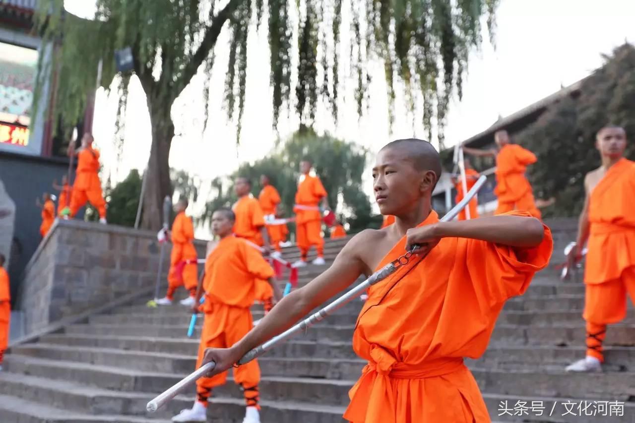 少林18铜人武术表演,禅武合一少林功夫