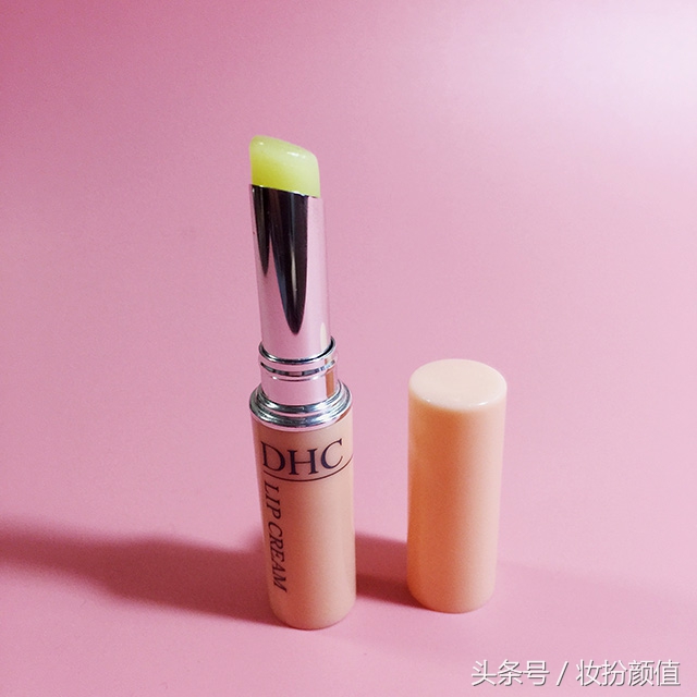 嘴唇巨干的平价润唇膏推荐,用了不会得唇炎的平价唇膏测评