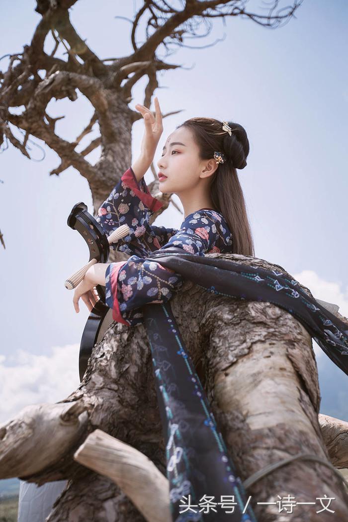 《唯有丹桂飘香八月馥郁芬芳》我,想你了荼蘼花事春已了