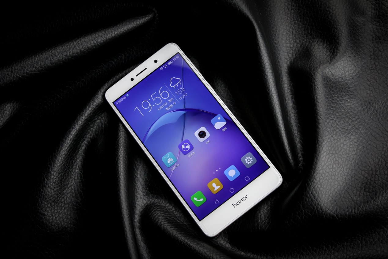 荣耀畅玩6x和荣耀6x有什么区别,荣耀畅玩6x评测