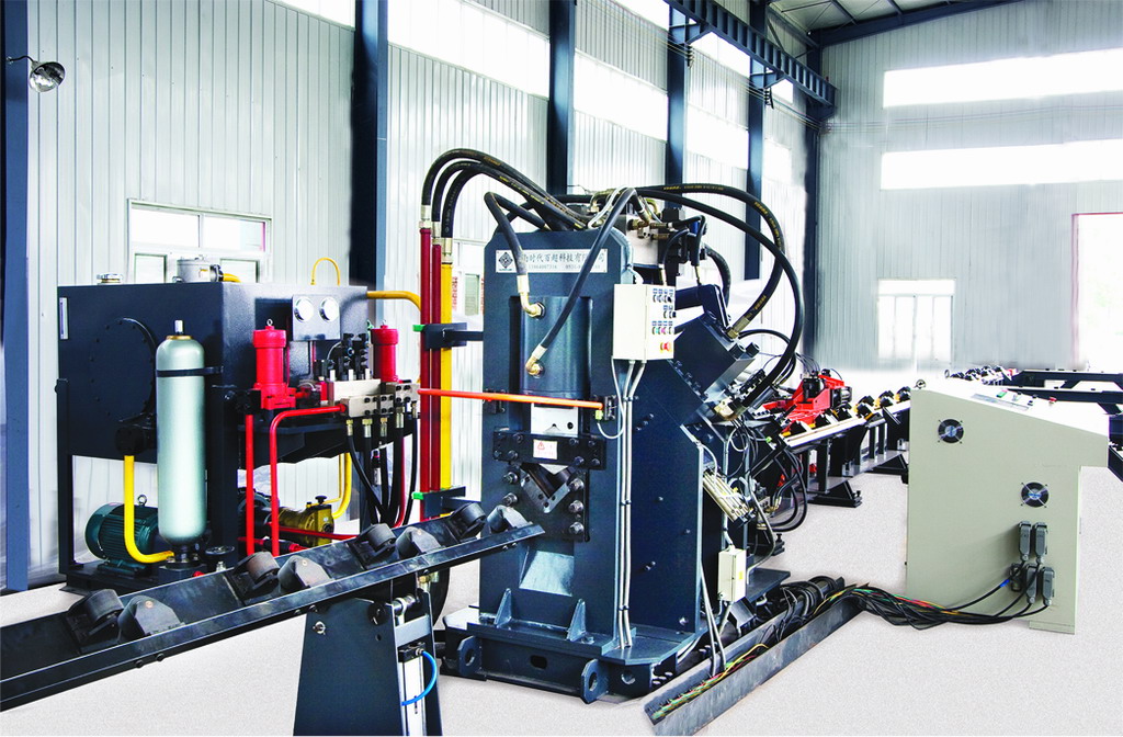 角钢打孔生产线视频,角钢冲孔设备操作流程