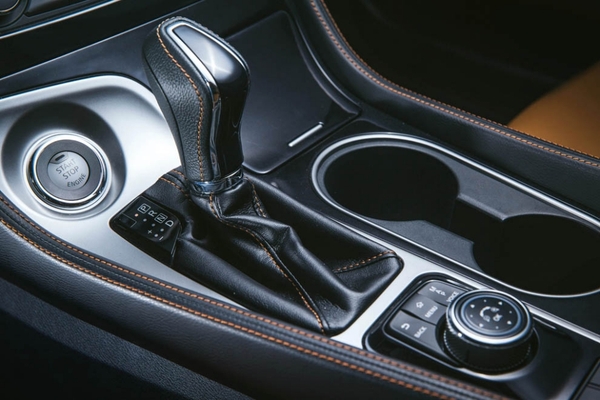 东风日产西玛豪华版价格,伪运动车型