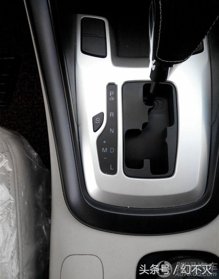 奇瑞瑞虎52.0试驾,2016款奇瑞瑞虎52.0lcvt家尊版