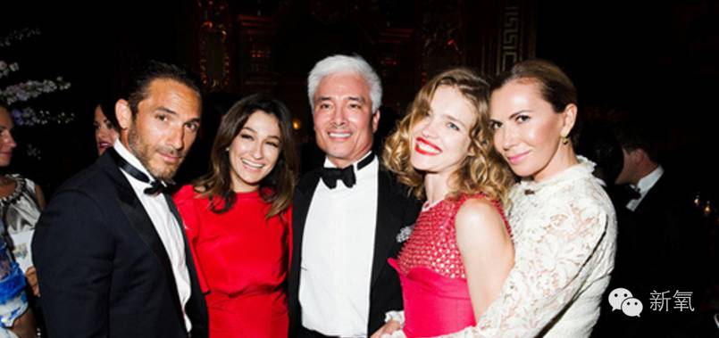 11岁卖水果，19岁嫁王室，29岁成LV太子妃……