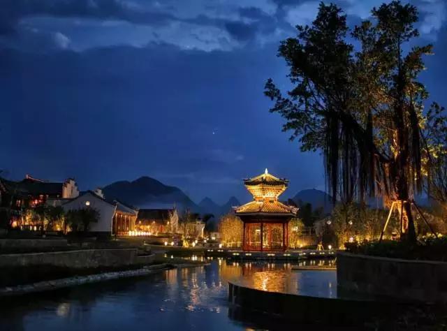 秋冬季，来场热辣之旅吧