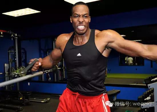 力量举受伤怎么练,篮球核心力量训练在家无器材