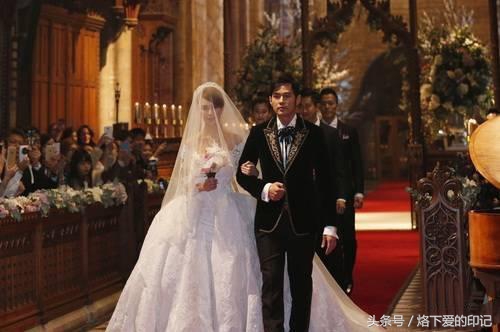 向佐求婚郭碧婷多少克拉的钻戒,向佐求婚郭碧婷钻戒多少钱