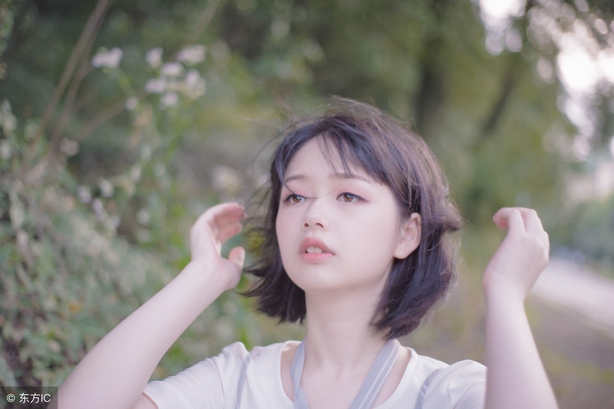 小说:他利用学习的空闲时间,在网吧做生意,却引起了父母的怀疑