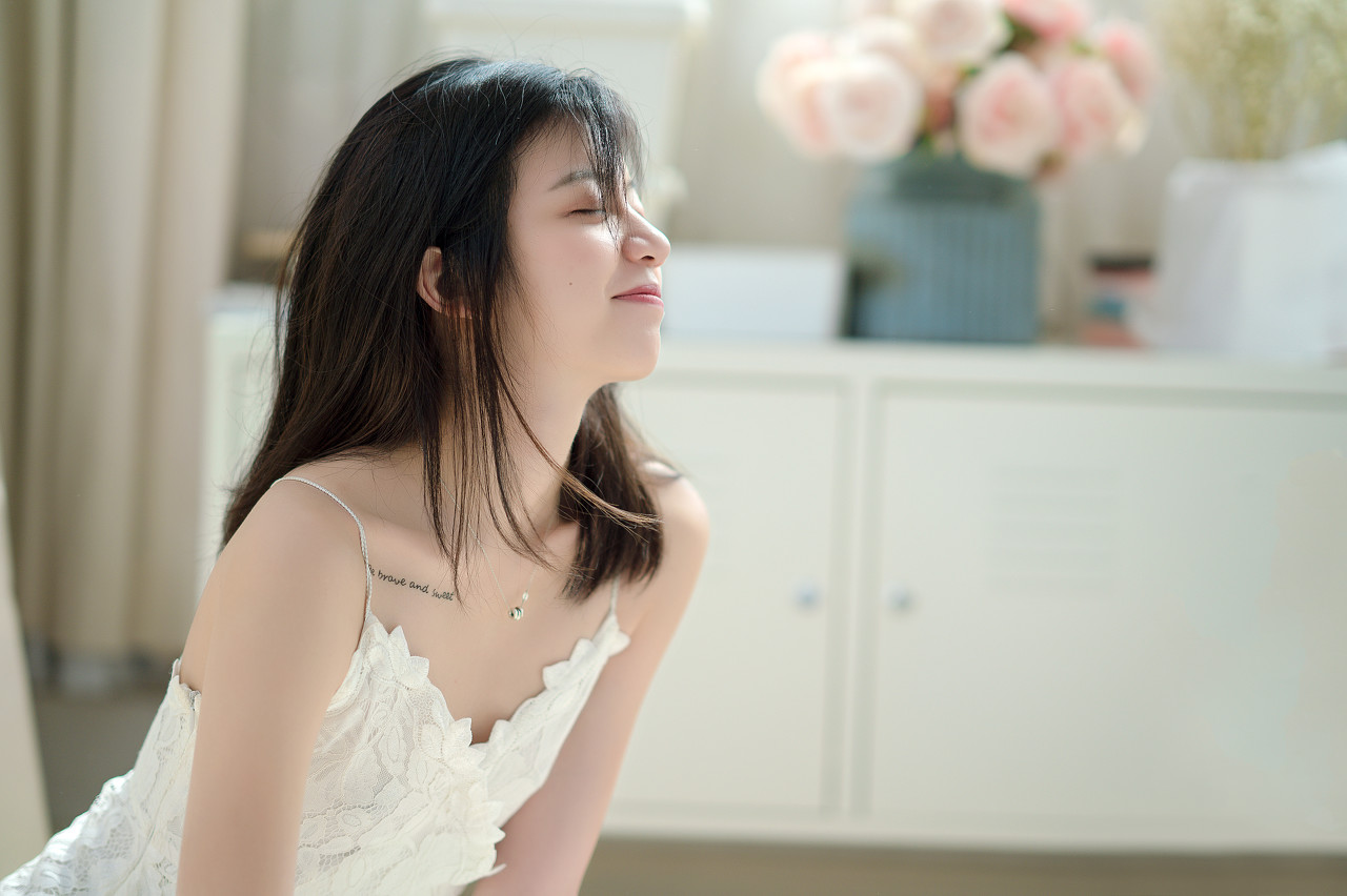 这个总裁脑子有“坑”！花5亿买戒指，求婚小太妹