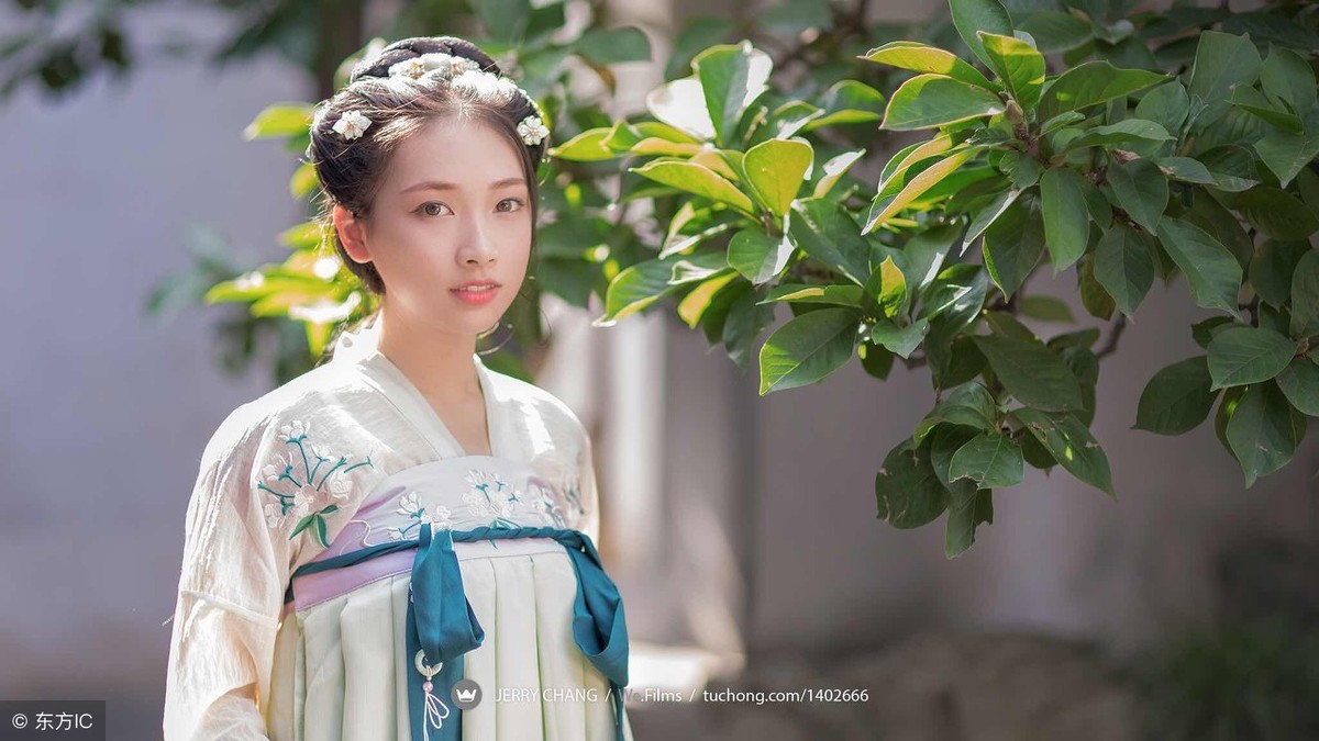 前世她嫁给渣男的言情小说,前世她瞎了眼看上渣男的小说