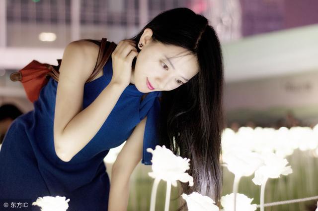 小说：丫头被学弟质疑，考试分数是四舍五入得的，她气得自称貌美