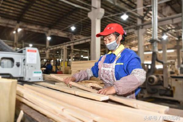 松堡王国儿童床是什么材质,松堡王国儿童家具的10个特点