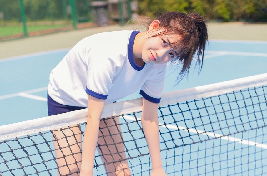 小说：小伙低调买千万豪车，被网红当成破车乱踩，他：等着赔光吧