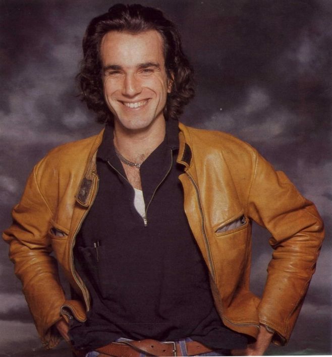 娶了巩俐的雅尔，曾有个漂亮的未婚妻，对方正是法国女神阿佳妮