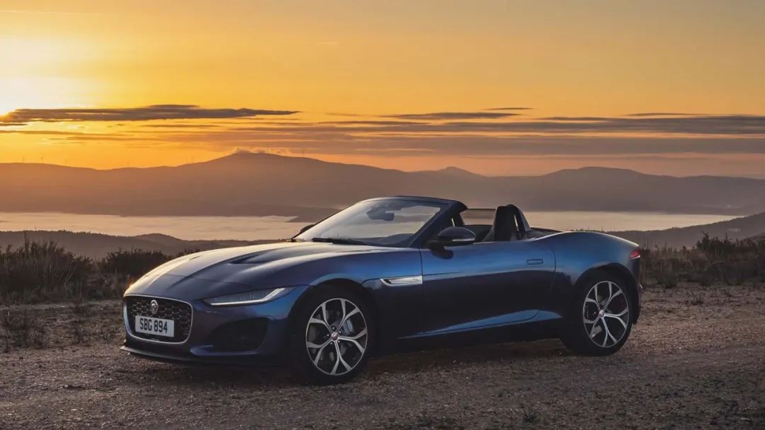 718保时捷boxster敞篷值不值得买,保时捷718最便宜版本带敞篷