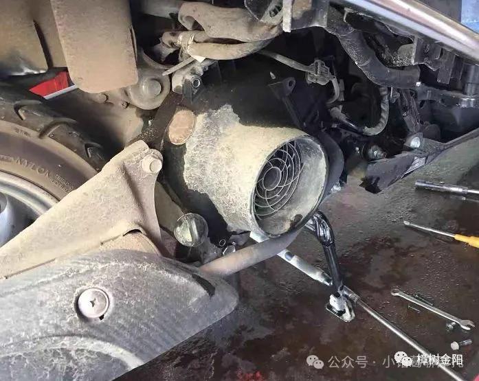 变速箱换机油出现故障怎么办,换机油和变速箱坏了有关系吗