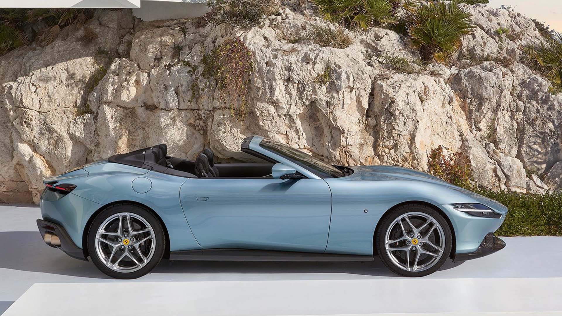 法拉利敞篷4座最新款多少钱,最新款法拉利敞篷四座跑车