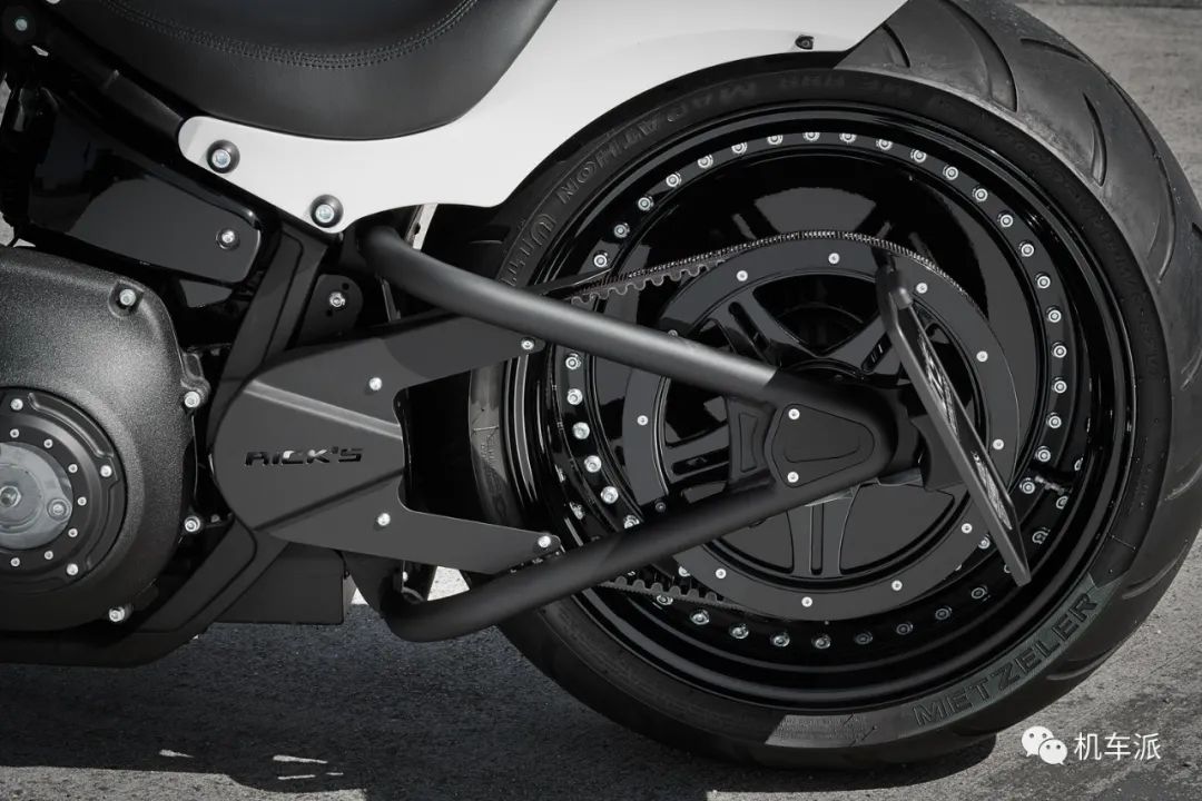 哈雷肥仔复古改装23款,哈雷肥霸改装chopper