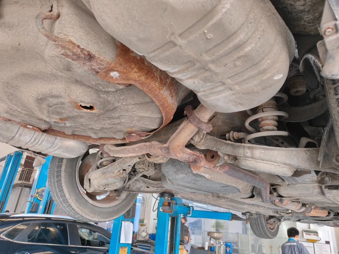 我花1万多，买了辆马自达6！