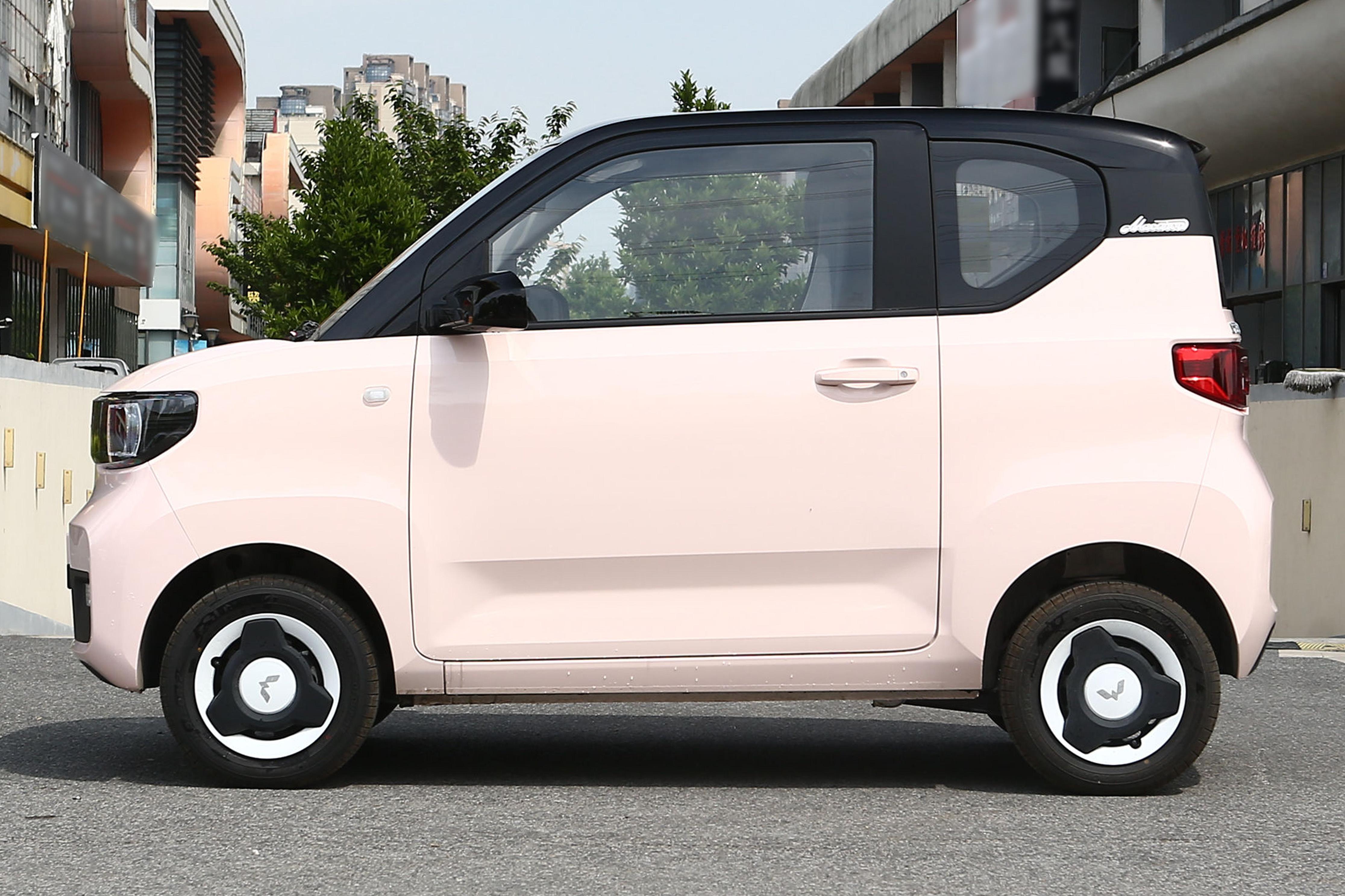 298万起的五菱宏光miniev值得期待,2022款五菱宏光MINIEV优惠售价