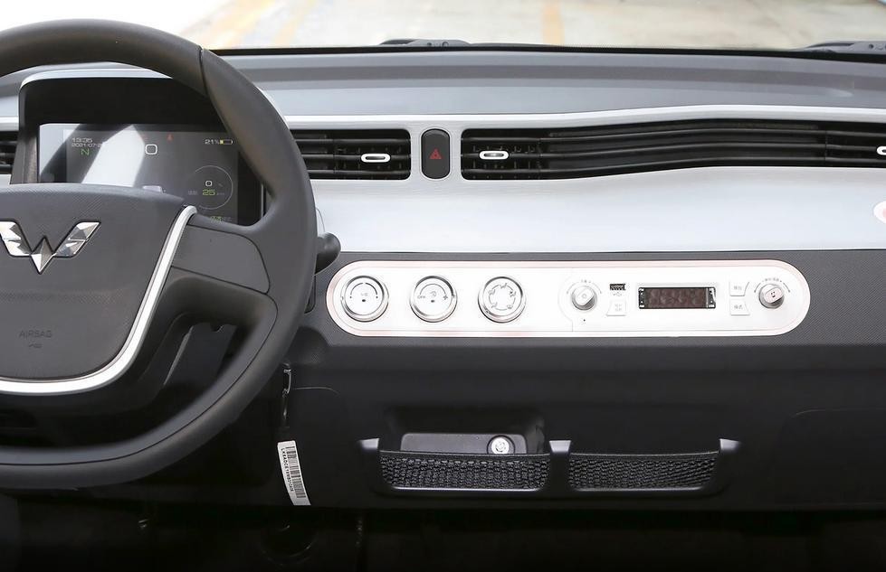 2.98万起五菱宏光miniev值得期待,五菱宏光miniev2万8能落地吗