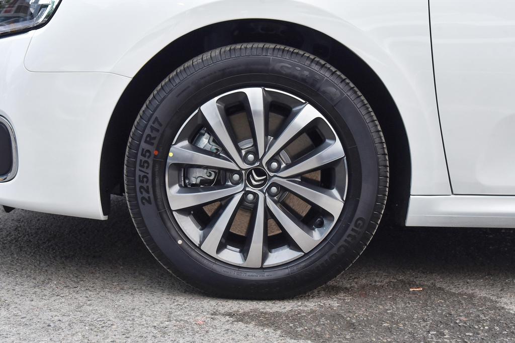 雪铁龙c6哪款车最值得入手,法系车ds9底盘对比雪铁龙c6