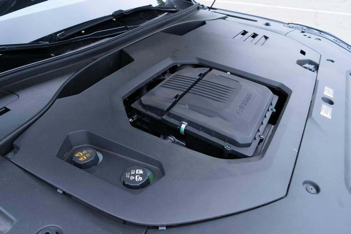 传祺gs8混动版2024款支持手机投屏,全新广汽传祺gs8体验