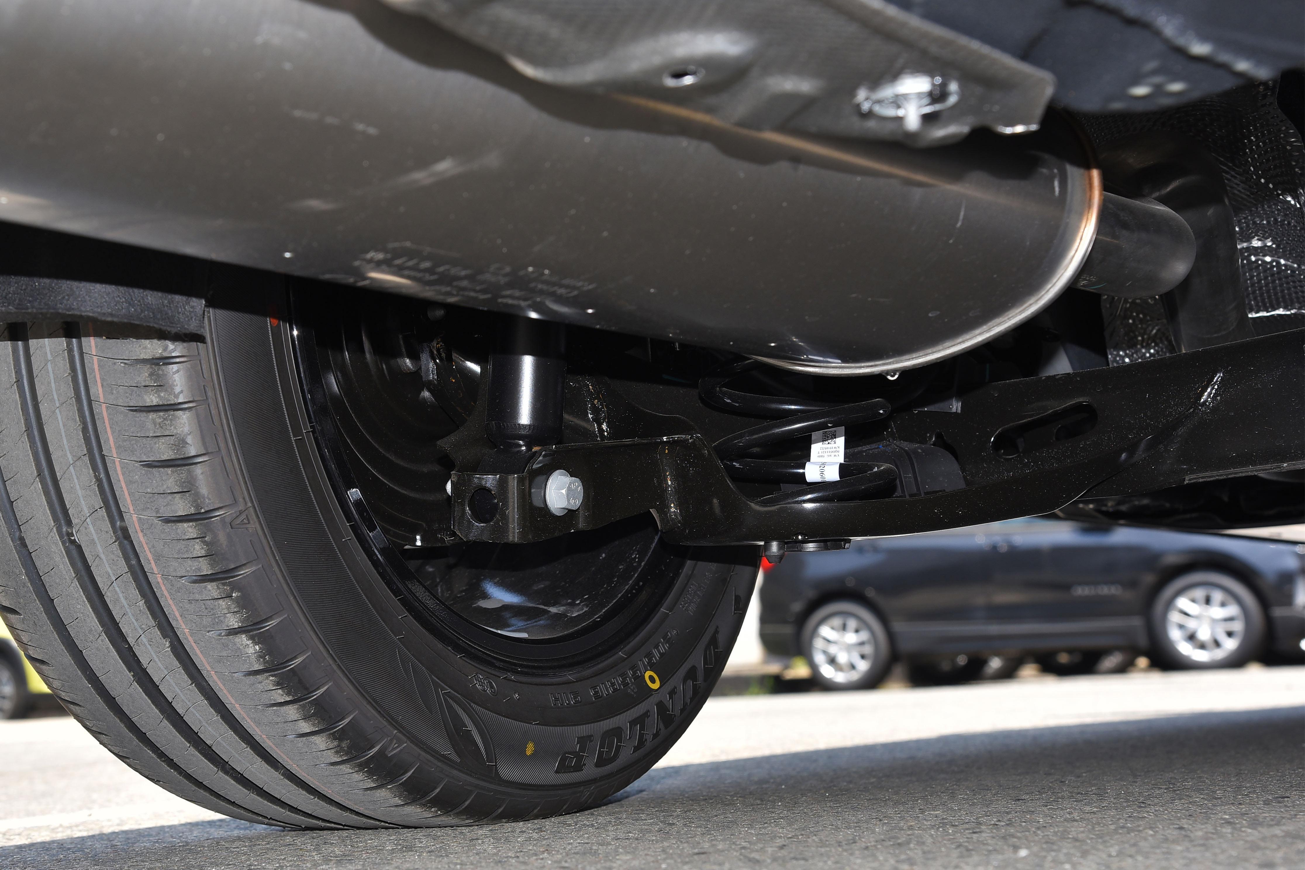 大众朗逸买什么车型好看,10万左右的汽车朗逸好还是轩逸好