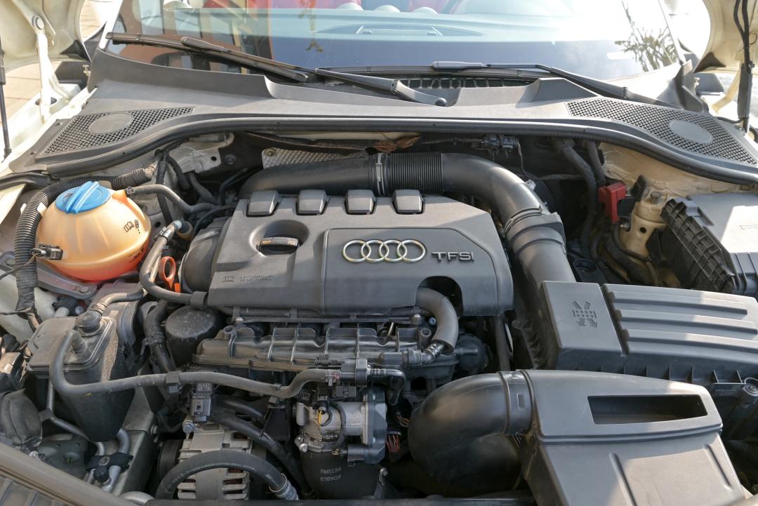 奥迪tt敞篷2021款落地多少钱,奥迪tt2021敞篷款报价